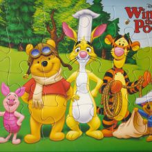 پازل 24 تکه پشت وایت بردی پو و دوستان (گلاسه)