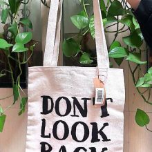 کیف پارچه ای 31/5*22.5 (DONT LOOK BACK،کد 730)